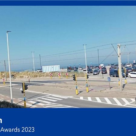 Frontaal Zeezicht In Appartement De Strandjutter Ostende Exteriér fotografie