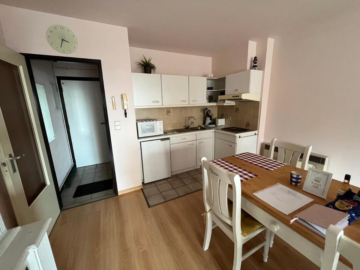 Frontaal Zeezicht In Appartement De Strandjutter Ostende Exteriér fotografie