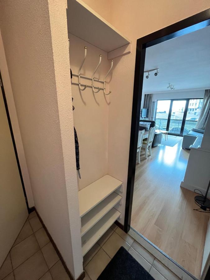 Frontaal Zeezicht In Appartement De Strandjutter Ostende Exteriér fotografie